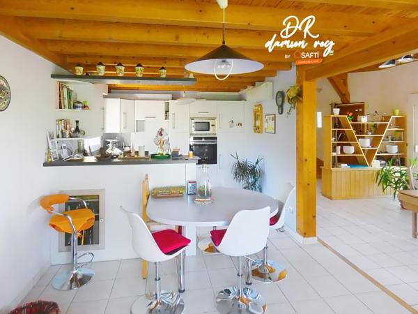 Maison traditionnelle 174m², 5ch, terrain piscinable 1300m²