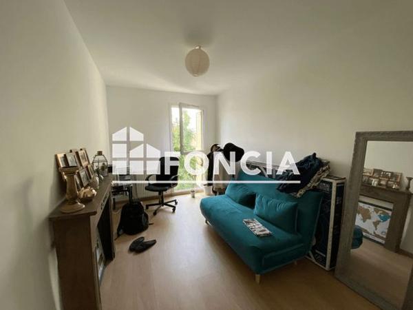 Location Appartement 3 pièces 67 m² - 357 AVENUE VICTOR HUGO Valence 26000