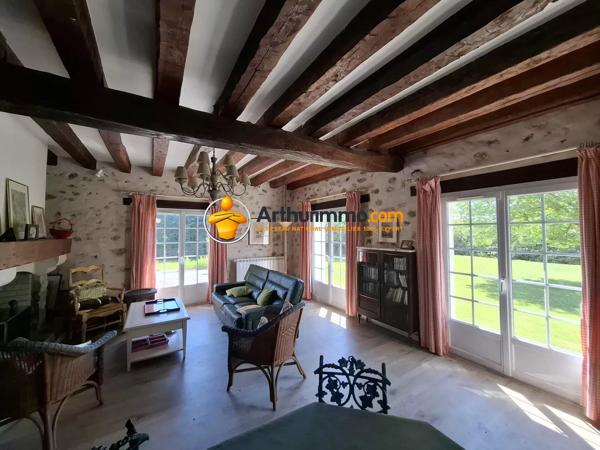 Vente                                                      Maison
                        
                     6 pièces                      170 m2                     à La Ferté-Gaucher