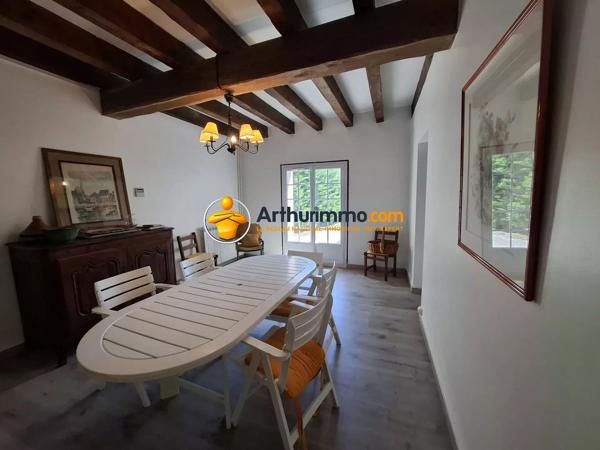 Vente                                                      Maison
                        
                     6 pièces                      170 m2                     à La Ferté-Gaucher