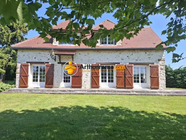 Vente                                                      Maison
                        
                     6 pièces                      170 m2                     à La Ferté-Gaucher