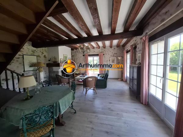 Vente                                                      Maison
                        
                     6 pièces                      170 m2                     à La Ferté-Gaucher