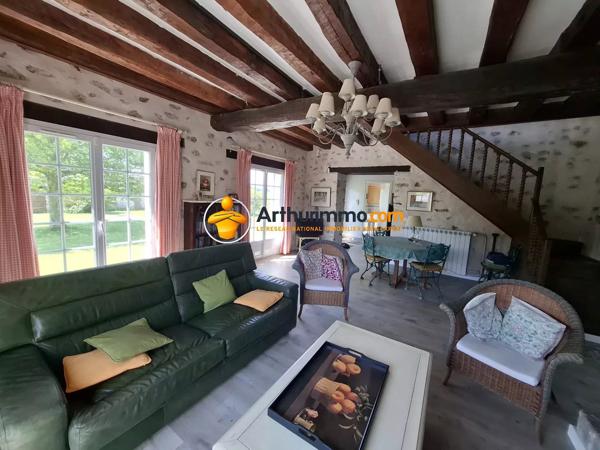 Vente                                                      Maison
                        
                     6 pièces                      170 m2                     à La Ferté-Gaucher