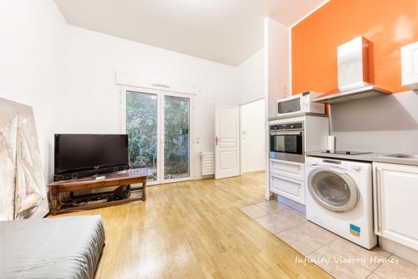 Levallois-Perret (92300) Rez-de-jardin au calme absolu