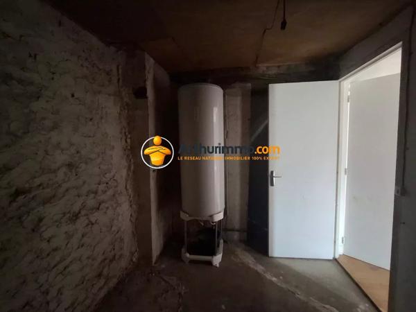 Vente                                                      Maison
                        
                     6 pièces                      104 m2                     à La Ferté-Gaucher