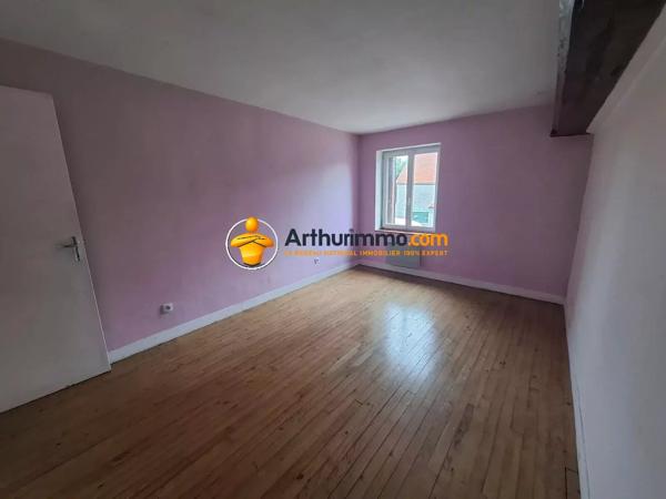 Vente                                                      Maison
                        
                     6 pièces                      104 m2                     à La Ferté-Gaucher
