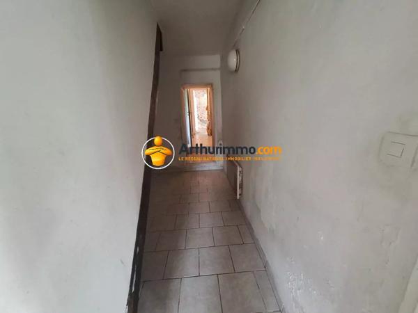 Vente                                                      Maison
                        
                     6 pièces                      104 m2                     à La Ferté-Gaucher