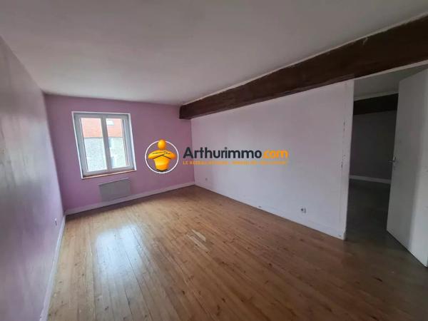 Vente                                                      Maison
                        
                     6 pièces                      104 m2                     à La Ferté-Gaucher