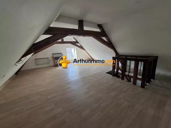 Vente                                                      Maison
                        
                     6 pièces                      104 m2                     à La Ferté-Gaucher