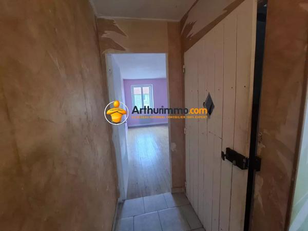 Vente                                                      Maison
                        
                     6 pièces                      104 m2                     à La Ferté-Gaucher