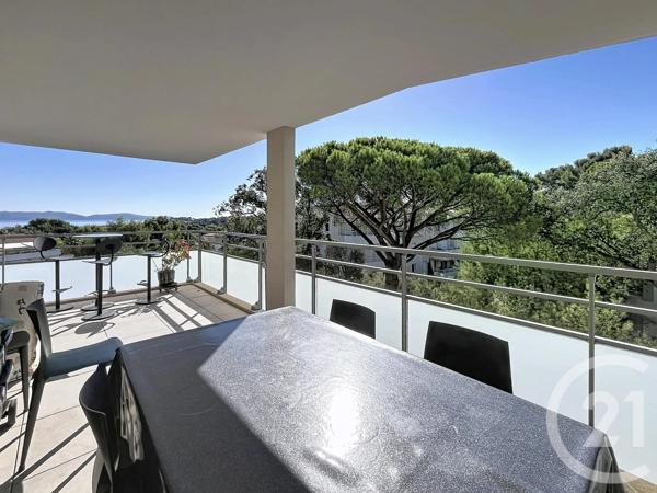 Appartement T3 à vendre  3 pièces - 67,24 m 2   CAVALAIRE SUR MER  - 83