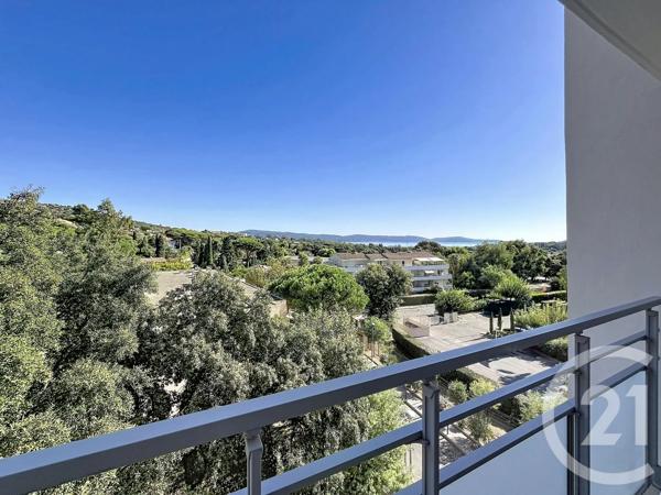 Appartement T3 à vendre  3 pièces - 67,24 m 2   CAVALAIRE SUR MER  - 83