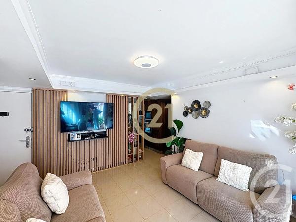 Appartement F4 à vendre  4 pièces - 62,02 m 2   CANNES LA BOCCA  - 06