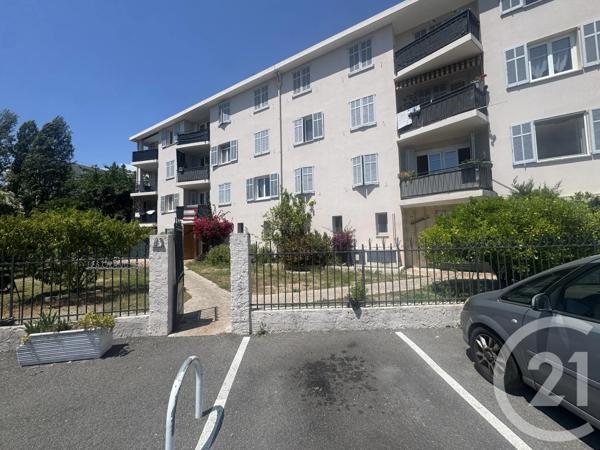 Appartement F4 à vendre  4 pièces - 62,02 m 2   CANNES LA BOCCA  - 06