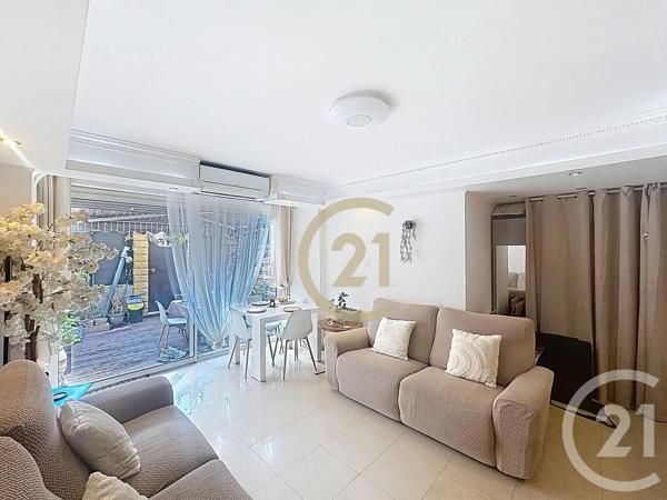 Appartement F4 à vendre  4 pièces - 62,02 m 2   CANNES LA BOCCA  - 06