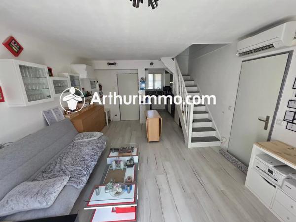 Vente                                                      Maison
                        
                     4 pièces                      57 m2                     à Savigny-le-Temple