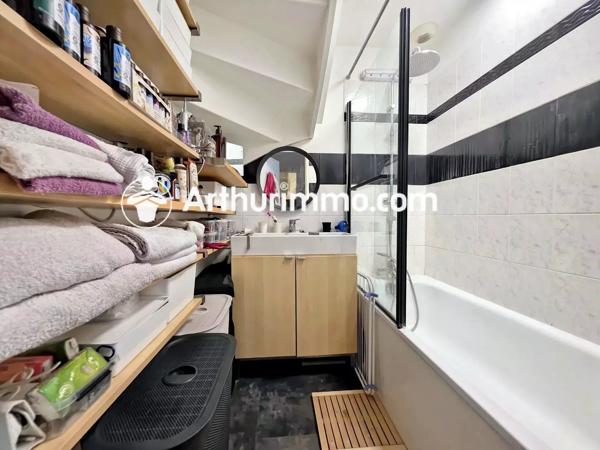 Vente                                                      Maison
                        
                     4 pièces                      57 m2                     à Savigny-le-Temple