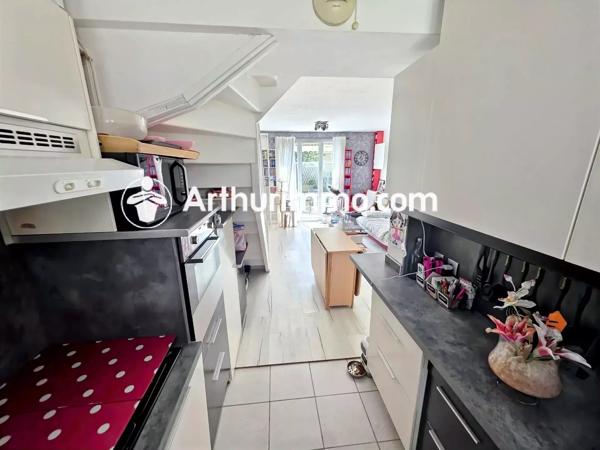 Vente                                                      Maison
                        
                     4 pièces                      57 m2                     à Savigny-le-Temple