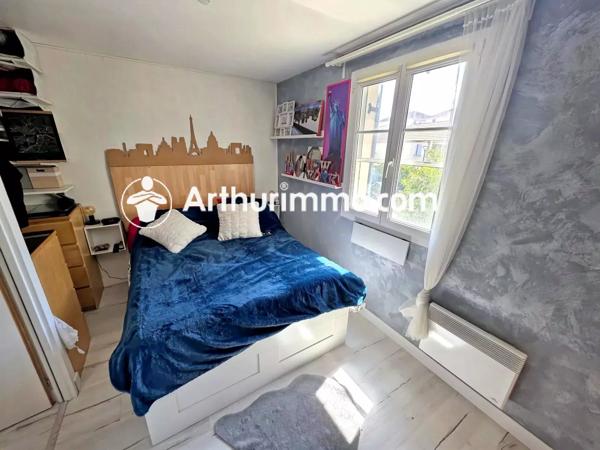 Vente                                                      Maison
                        
                     4 pièces                      57 m2                     à Savigny-le-Temple