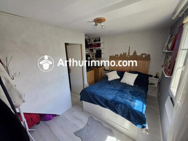 Vente                                                      Maison
                        
                     4 pièces                      57 m2                     à Savigny-le-Temple