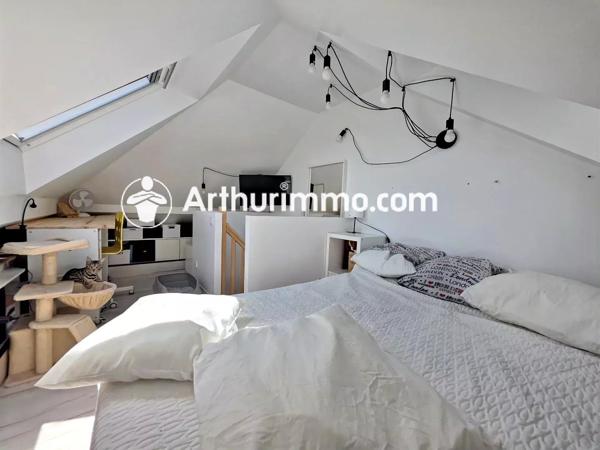 Vente                                                      Maison
                        
                     4 pièces                      57 m2                     à Savigny-le-Temple