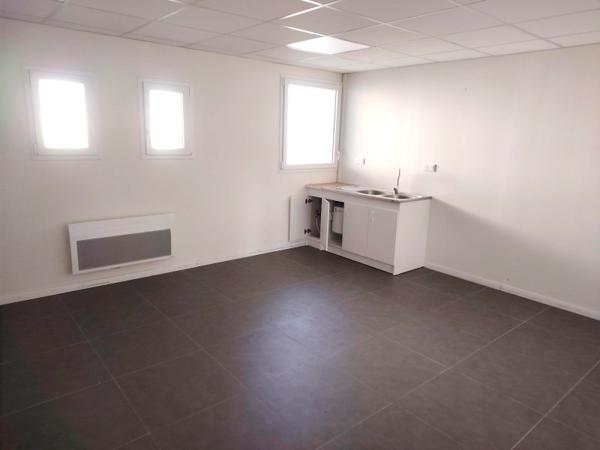 Location / Local Industriel / Bâtiment