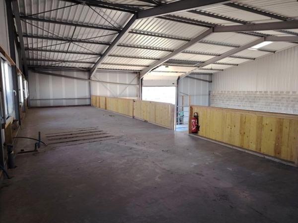 Location / Local Industriel / Bâtiment