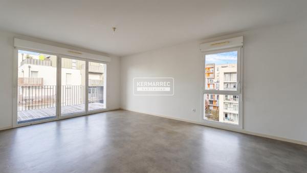 Appartement 3 pièces – 64 m² environ à Saint-Nazaire (ref : 73332SN)