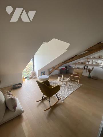 20 MN ANGERS OUEST MAISON FAMILIALE RENOVEE AVEC JARDIN ET PISCINE