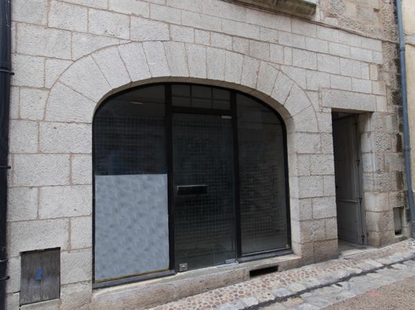 Location local commercial près de Périgueux - 2 pièce(s) - 29 m² - 500 €/mois
