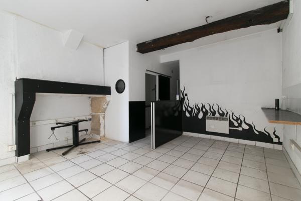 Location local commercial près de Périgueux - 2 pièce(s) - 29 m² - 500 €/mois