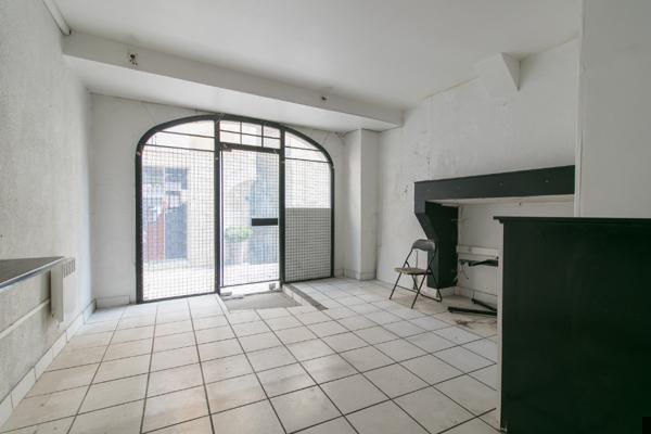 Location local commercial près de Périgueux - 2 pièce(s) - 29 m² - 500 €/mois