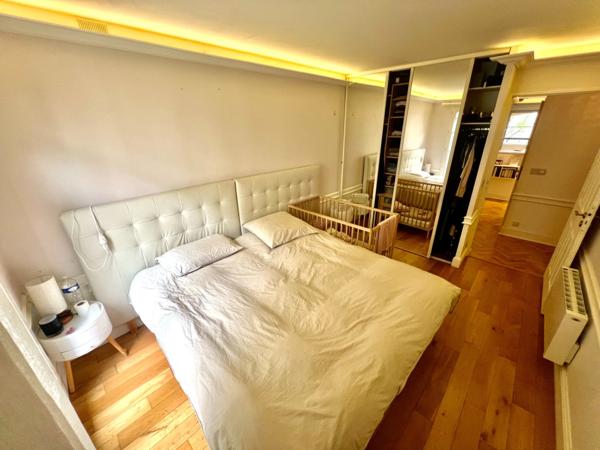 Appartement 3 pièces de 65m2 avec balcon , terrasse , cave et parking privatif à ST MAURICE (94410)