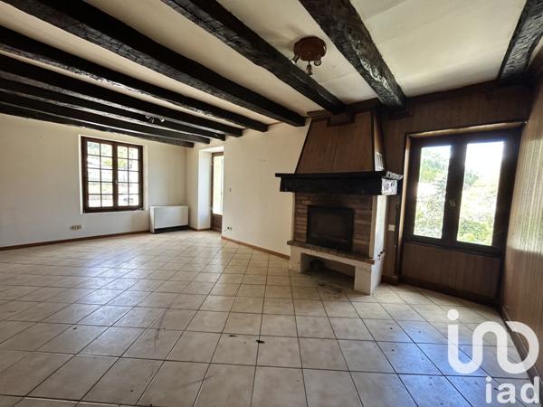 Appartement 3 pièces de 88 m² à Séderon (26560)