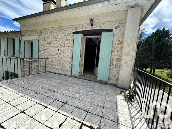 Appartement 3 pièces de 88 m² à Séderon (26560)