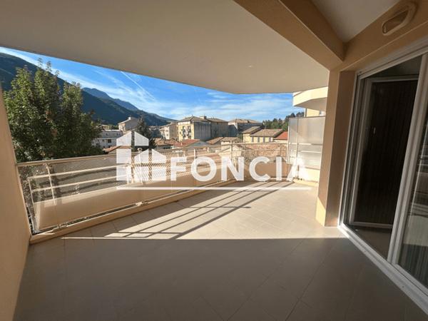 Location Appartement 3 pièces 73.5 m² - Digne Les Bains 04000