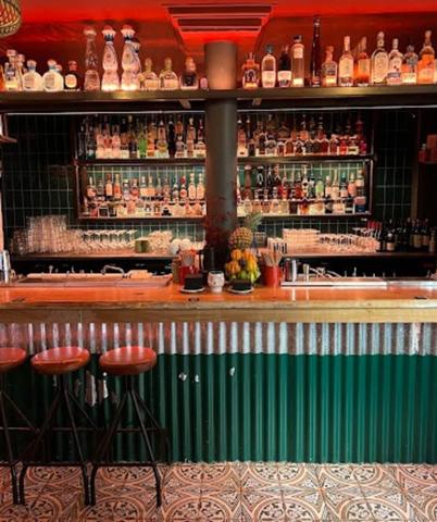 Emplacement N°1 – Montée de la Grande Côte / Croix-Rousse Restaurant Tapas