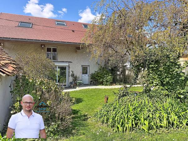 SAINT-GENIS-LES-VILLAGES – Un cadre de vie rare entre nature, calme absolu et panorama d’exception propriété atypique sur 10000m2 de terrain.
