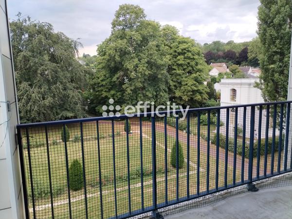 Appartement
         4 pièces
        - 69 m² Exclusivité 327 000 € *