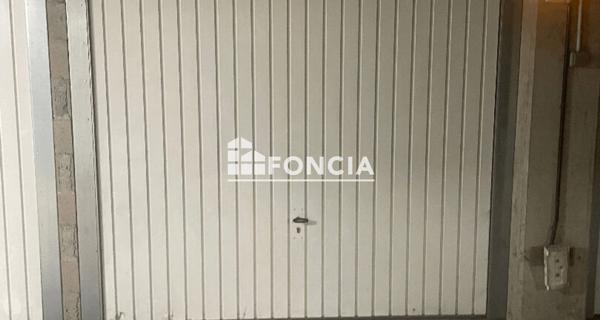À vendre Parking 12 m² - ÉTréchy 91580