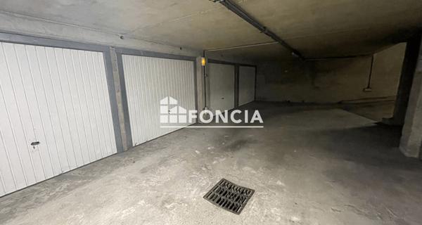 À vendre Parking 12 m² - ÉTréchy 91580