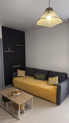 Appartement Puy-guillaume 3 pièce(s) 56 m2