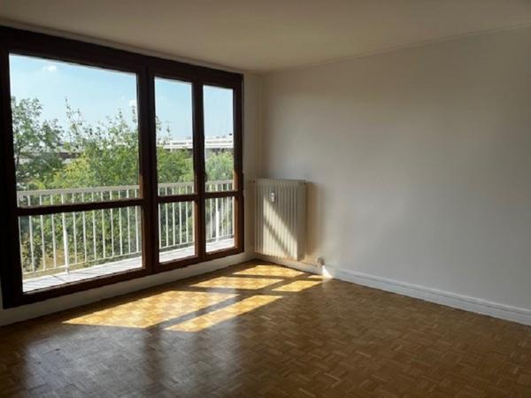Appartement de 65 m²au 3éme étage d'une résidence sécurisée
