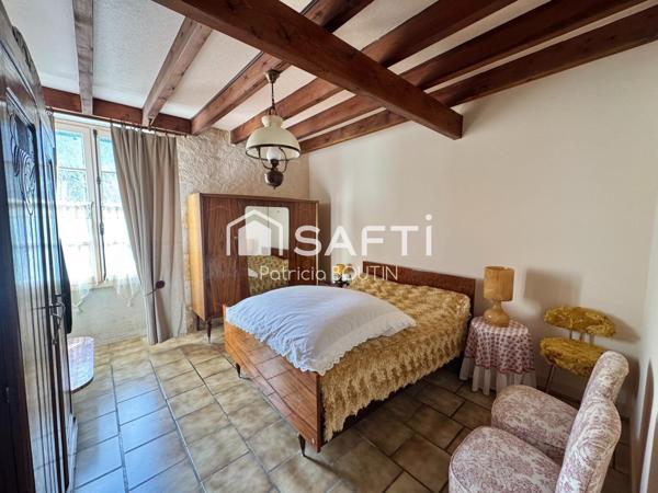 MAGNIFIQUE MAISON EN PIERRE 4 CHAMBRES + BUREAU ET GARAGE A SCIECQ !