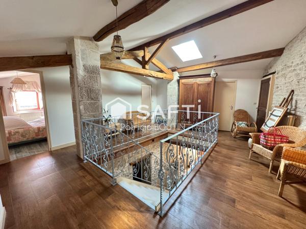 MAGNIFIQUE MAISON EN PIERRE 4 CHAMBRES + BUREAU ET GARAGE A SCIECQ !