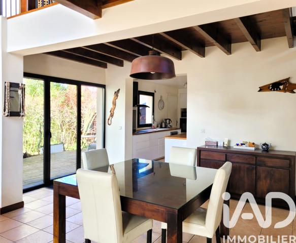 Maison à vendre 7 pièces 160 m² Magny-les-Hameaux