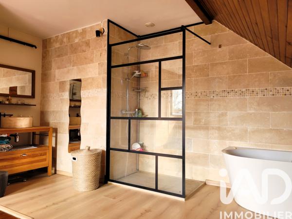 Maison à vendre 7 pièces 160 m² Magny-les-Hameaux