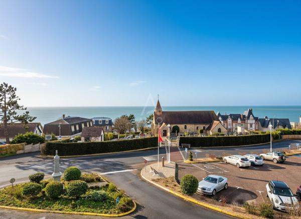 Bénerville-sur-Mer  Duplex vue mer à 200 m de la plage