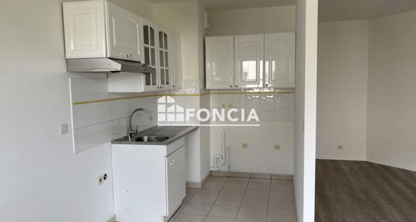 Location Appartement 3 pièces 58.64 m² - ÉTampes 91150