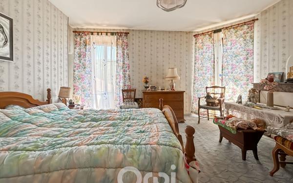 Maison à vendre    6 pièces • 113,70 m2 Saint-Sulpice-Laurière